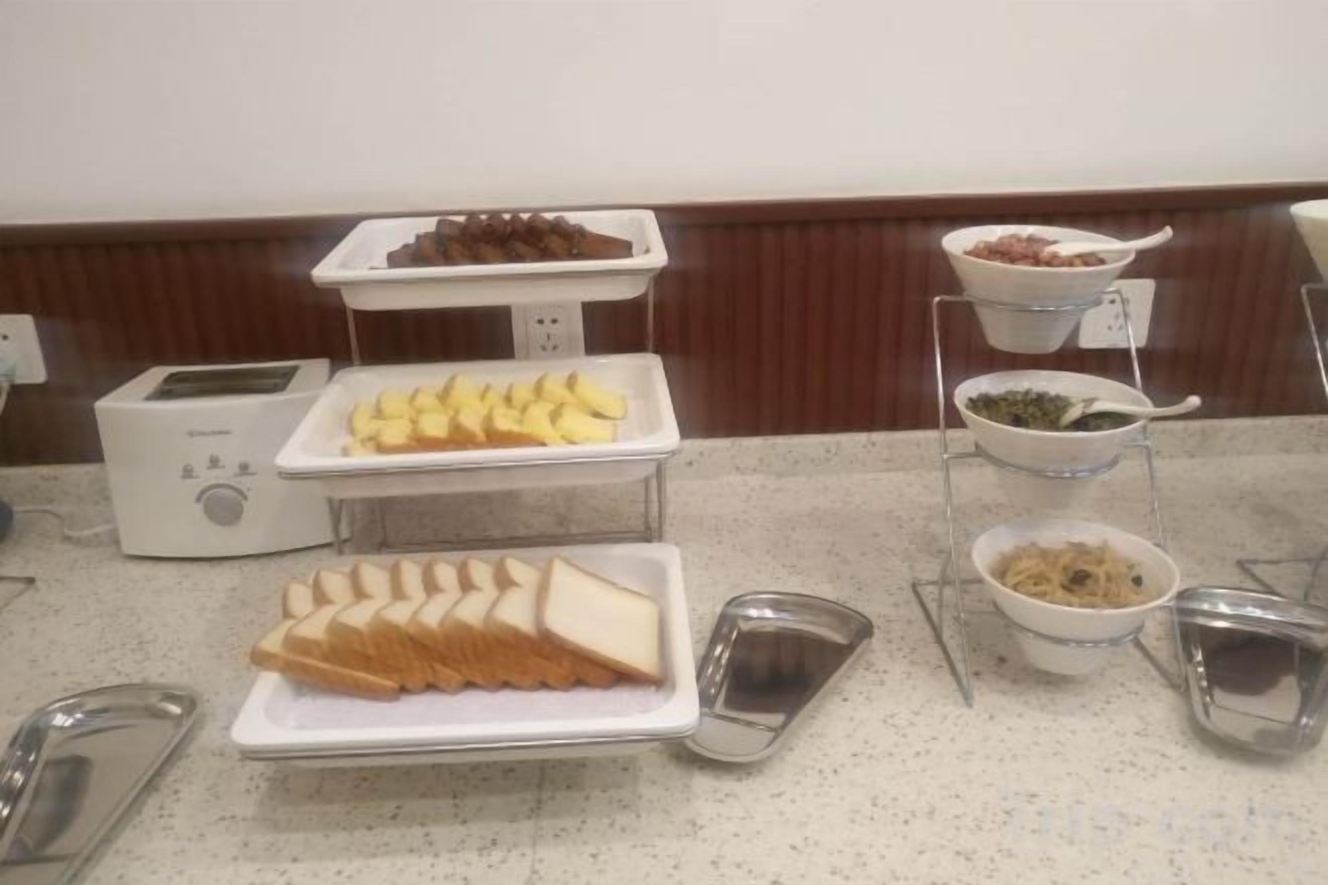تناول الطعام