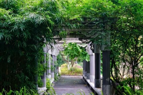 Laiya Boutique Hotel (Southwest University Zhuangyuanbei Subway Station)