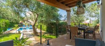 VILLA BLANCA - Beautiful villa with private swimming pool and free WIFI