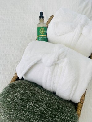 Shower, towels, soap, shampoo