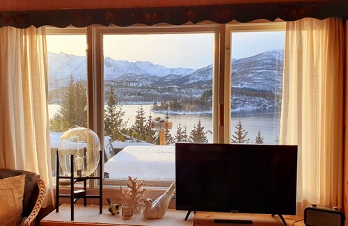 Cabin - Sleeps 6 - Pets Ok - Pato - Parking