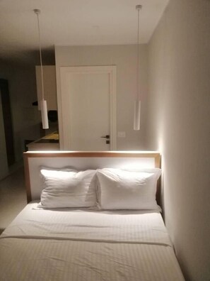 1 chambre, fer et planche à repasser, Wi-Fi, draps fournis