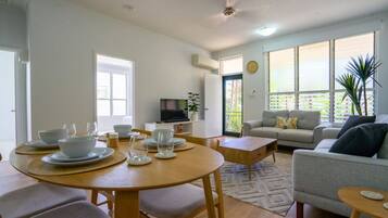 Comfort Apartment | In-room dining