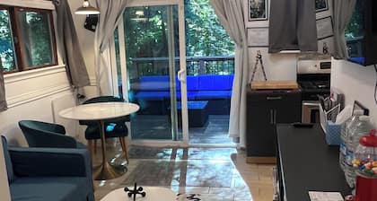 Creekside Cabin is great for families & couples-Come enjoy Santa Cruz Mountains!
