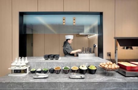 Restaurante. Shunda Shuihui Hotel