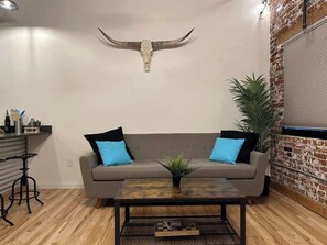 TV, offices - Arch Building Lofts - Unit 5 (Redmond)