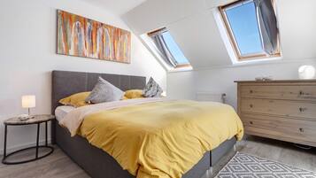 2 soverom, strykejern/-brett, wi-fi (inkludert) og sengetøy