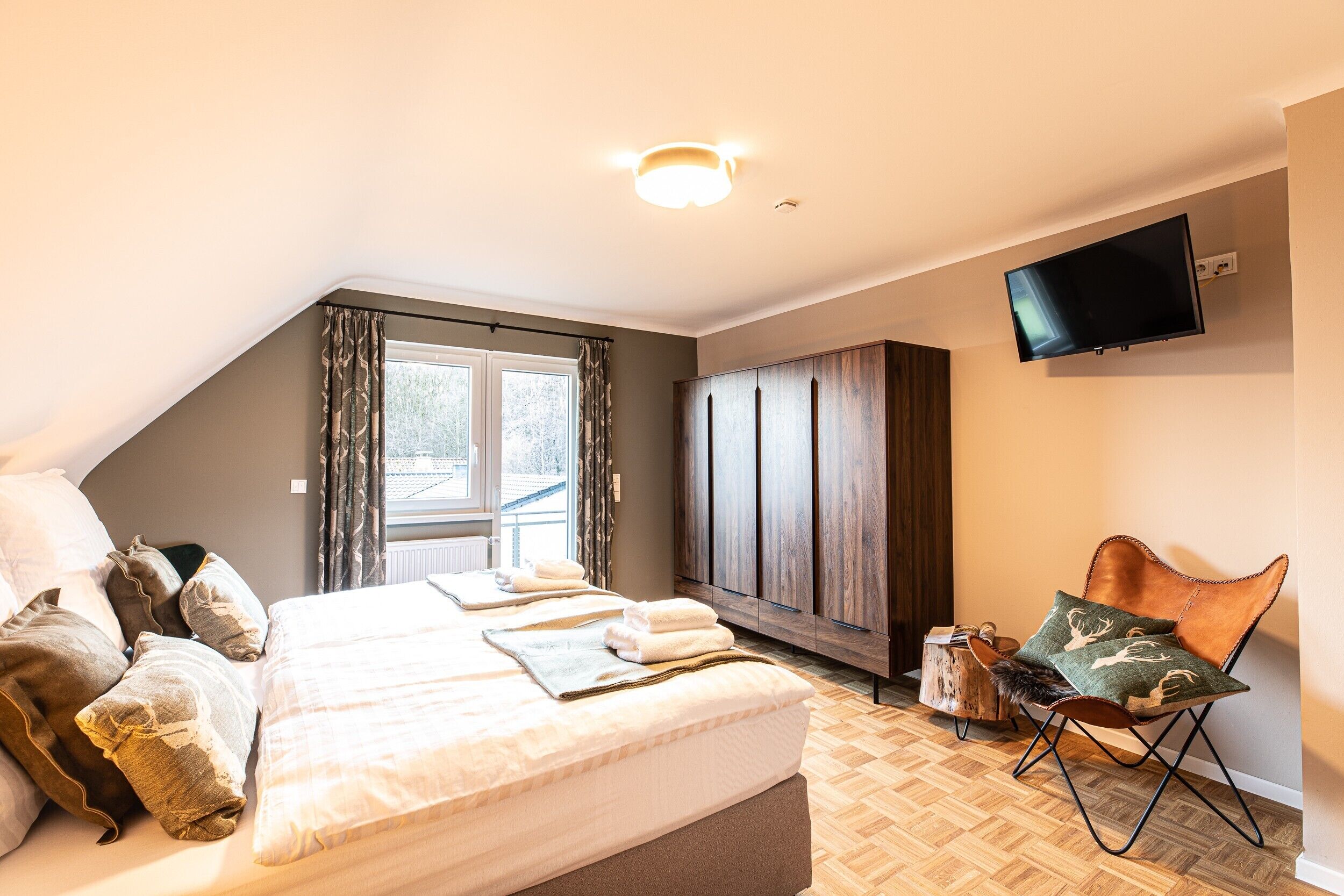 4 camere, ferro/asse da stiro, Wi-Fi gratuito, lenzuola