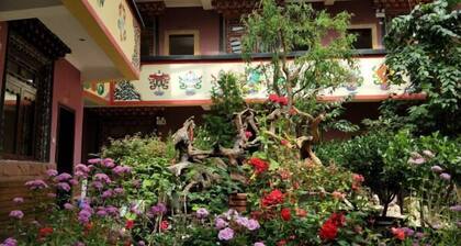Shangri-La Zangjia Garden Inn