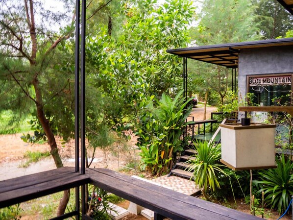 Family Quadruple Room | Terrace/patio - Beach Box Resort (Rayong)