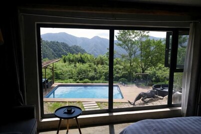 Yueguo Shanqiu Hostel