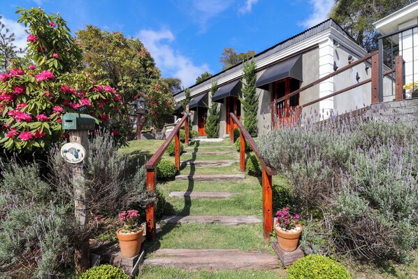 Front of property - Campos do Jordão Suítes (Campos do Jordão)