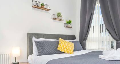 Four bedroom 1st floor apartment in Airdrie