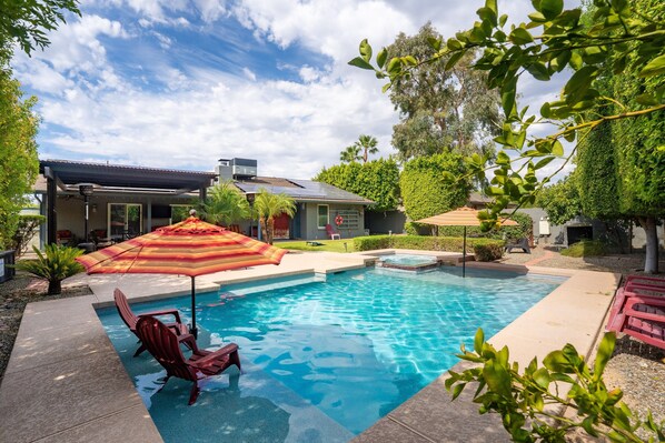 Outdoor pool, a heated pool