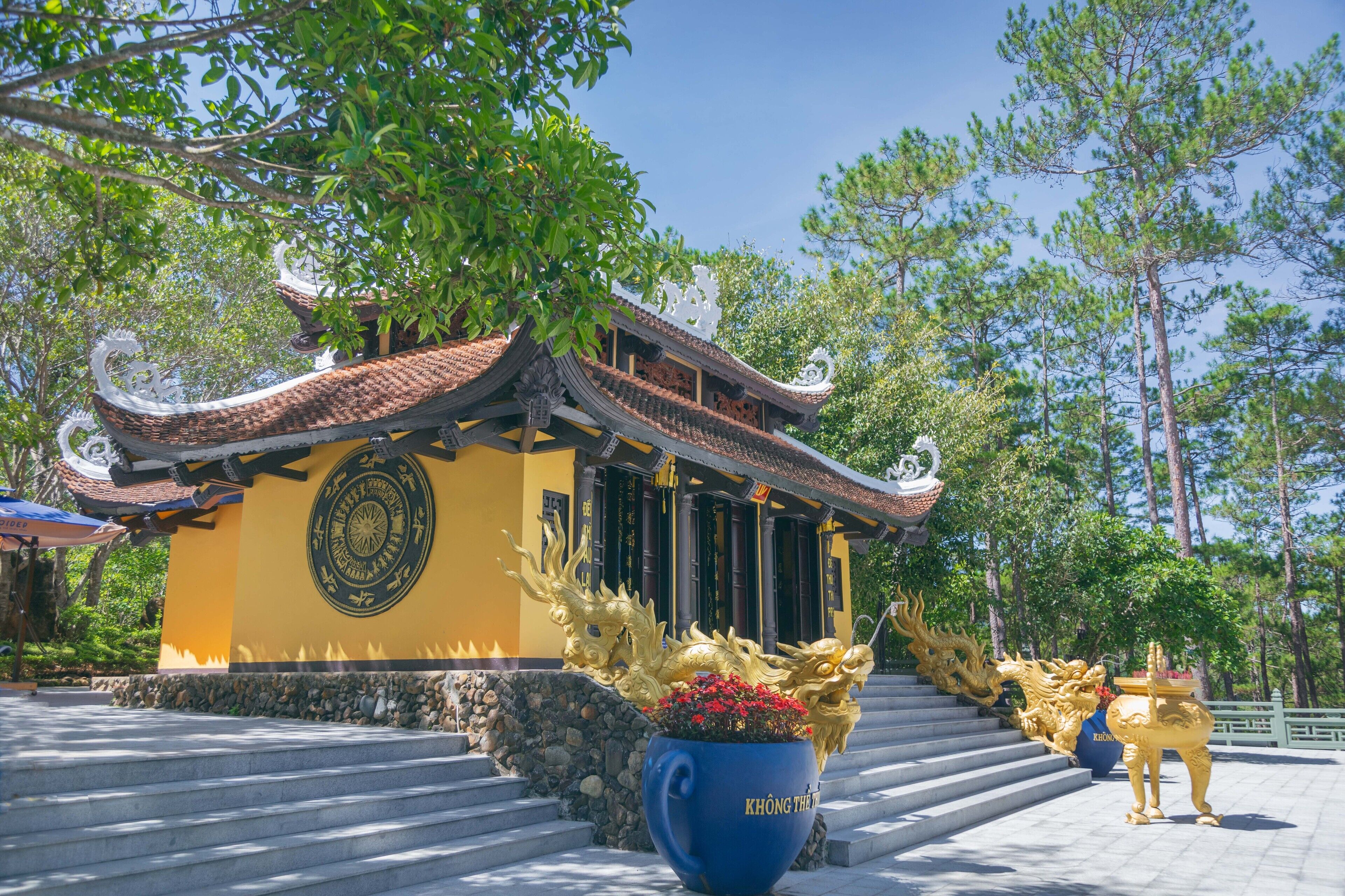 Ngoại thất