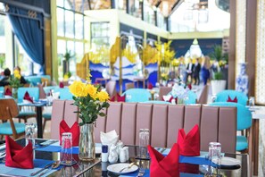 Restaurant - Tea Resort Prenn (Da Lat)