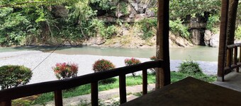 Batu Katak Gibbon guesthouse 