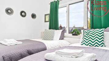 2 bedrooms, iron/ironing board, travel crib, free WiFi