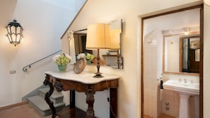 4 bedrooms