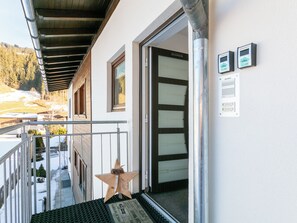 Exterior detail - Family-friendly holiday apartment with garden (Kelchsau)