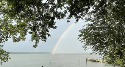 Waterfront Retreat with Private Beach and Amazing View on Chesapeake Bay