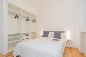 Apartment | 1 bedroom - A Step From the Lake (Como)