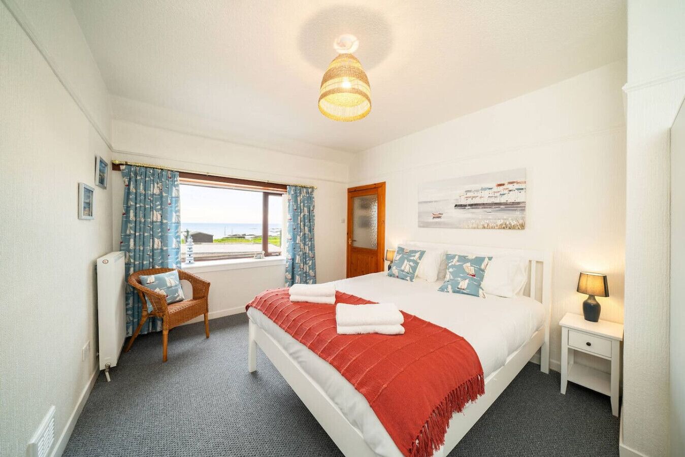 2 bedrooms, iron/ironing board, travel cot, free WiFi