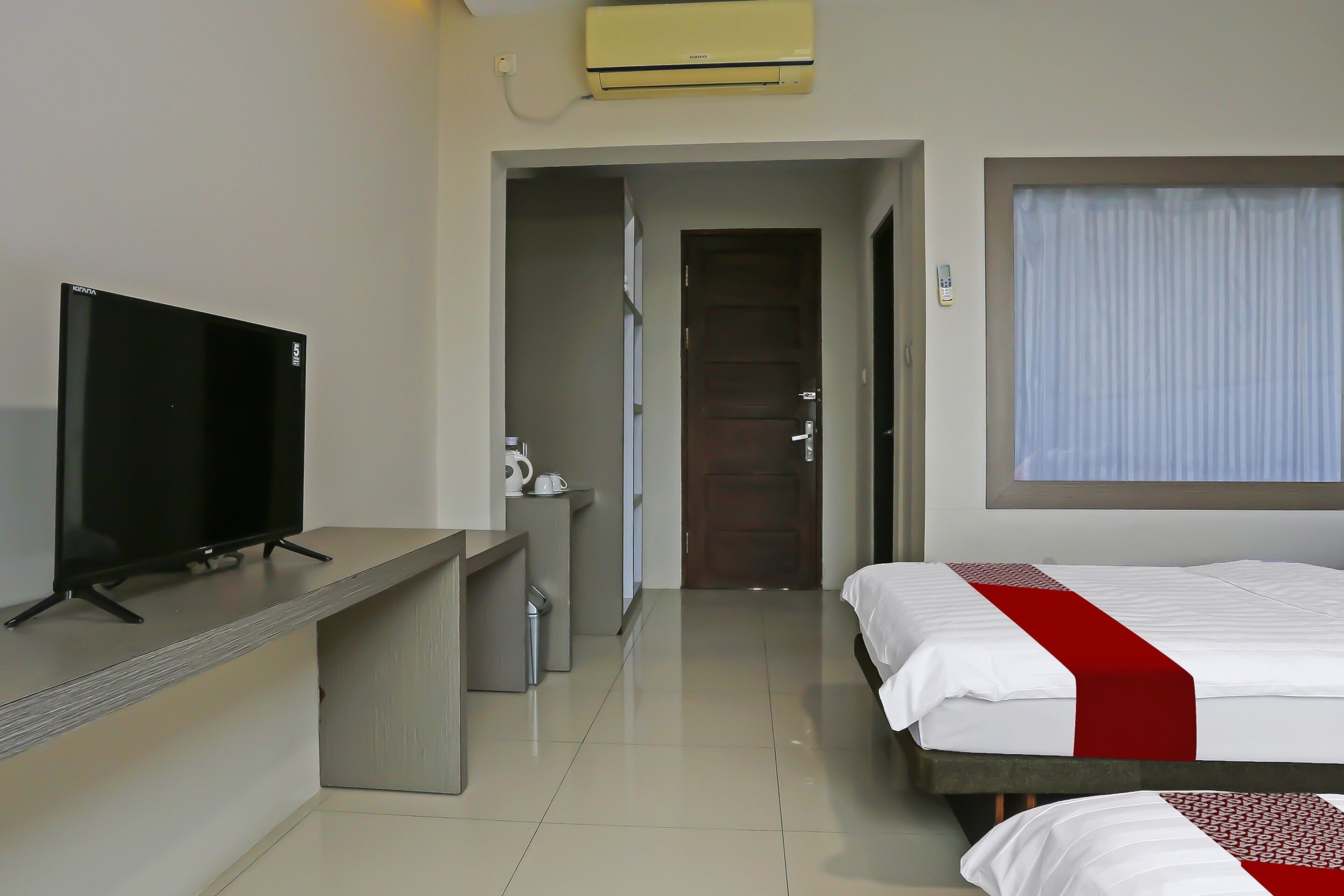 standard twin room | free wifi, bed sheets