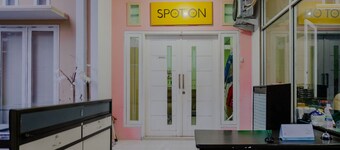 OYO Life 2417 Melati Residence