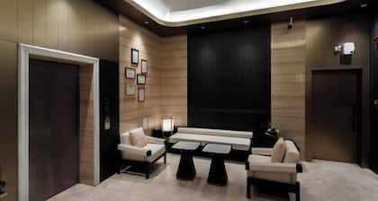 Qianyi Yicheng Hotel (Yulin Yuntiangong)