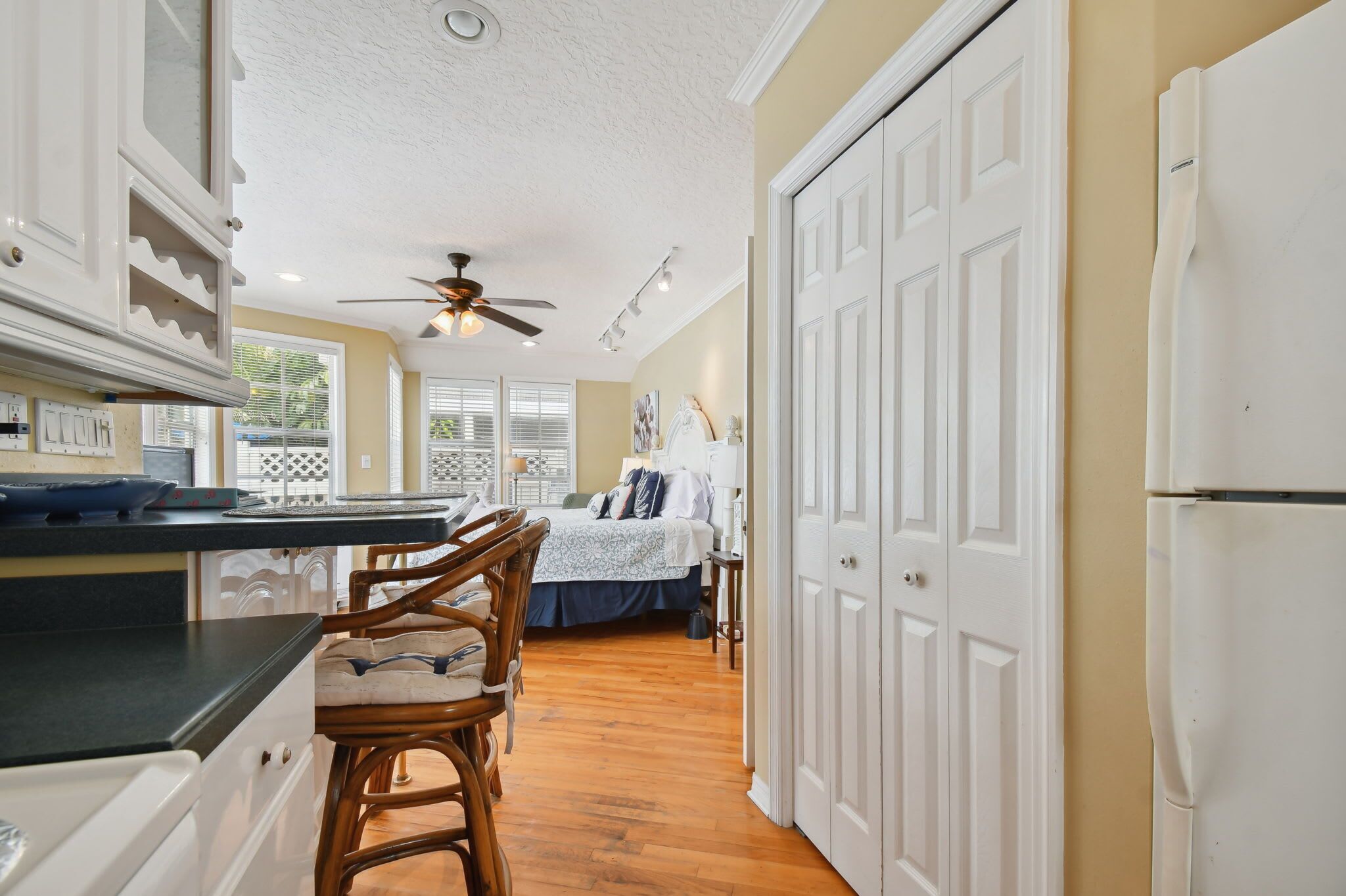 1 soverom, strykejern/-brett, wi-fi og sengetøy