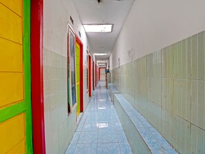 Lobby - Hotel O Sidomulyo Kost Syariah (Mojokerto)