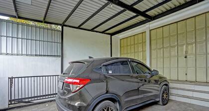 OYO Life 91947 Kost Barokah Syariah