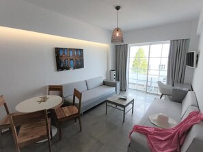 1 bedroom, in-room safe, individually decorated, individually furnished - ALOS SUITES  (Karpathos)