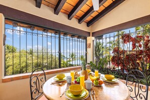 Dining - Beautiful Condo at Amapas with Tropical View 2BD Condo for rent in Conchas China (Puerto Vallarta)