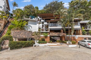 Exterior - Beautiful Condo at Amapas with Tropical View 2BD Condo for rent in Conchas China (Puerto Vallarta)