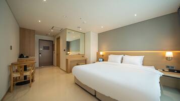 Standard-Doppelzimmer | Kostenloses WLAN, Bettwäsche