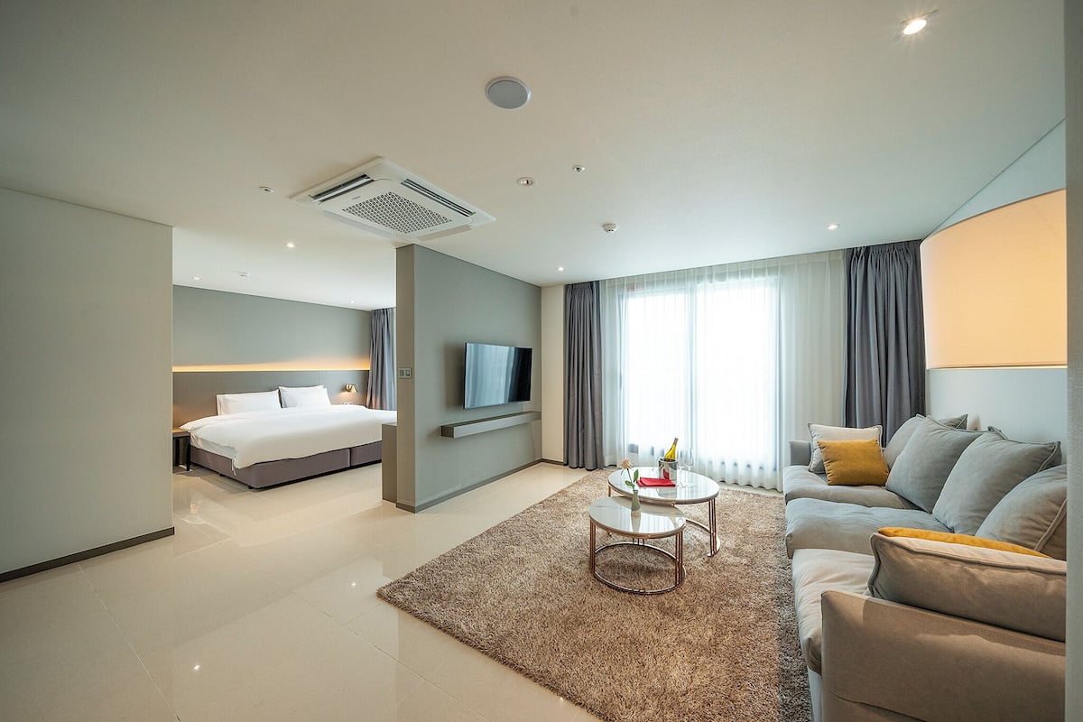 Suite Double Room | Wi-Fi gratuito, lenzuola