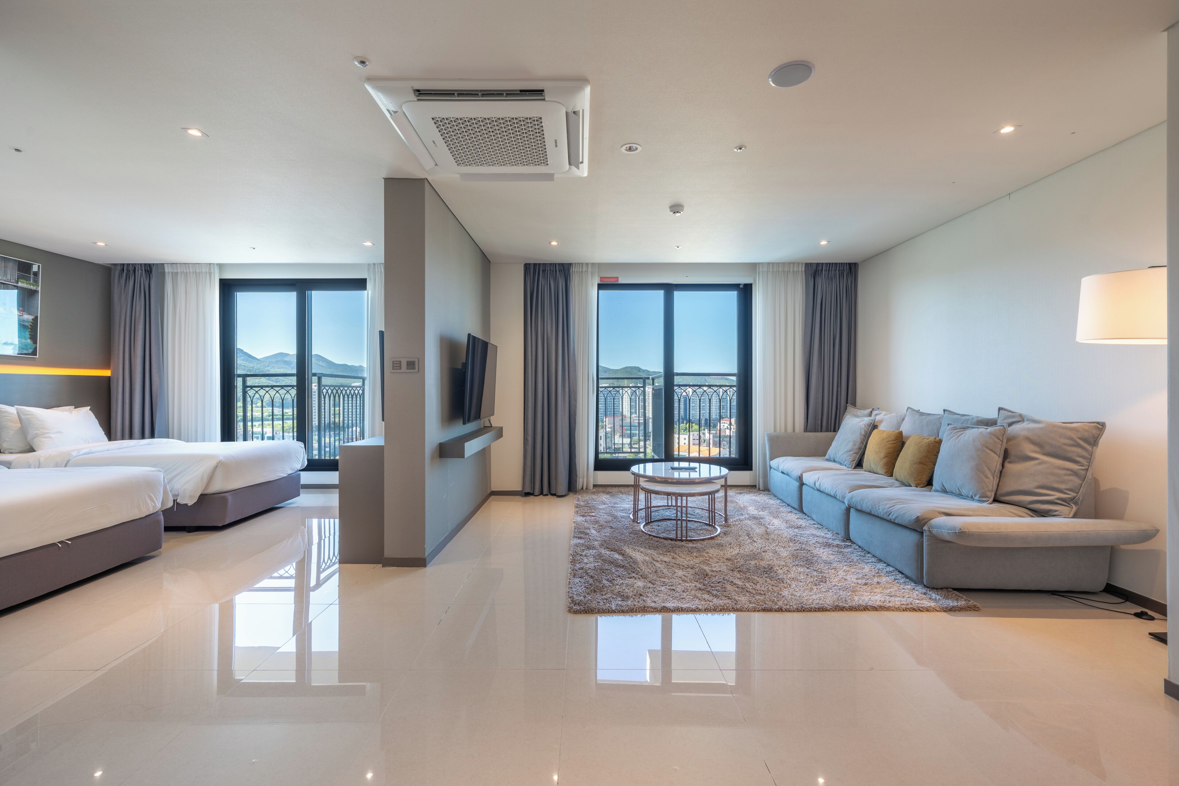 Suite Family Twin Room | Wi-Fi gratuito, lenzuola