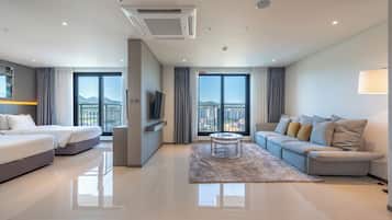 ์ค์ํธ ํจ๋ฐ๋ฆฌ ํธ์๋ฃธ | ๋ฌด๋ฃ WiFi, ์นจ๋ ์ํธ