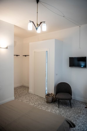 City Double Room, 1 Queen Bed