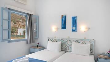 1 slaapkamer, een strijkplank/strijkijzer, gratis wifi, beddengoed