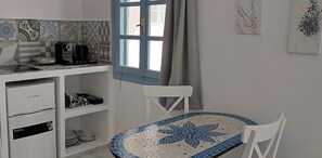 Fridge, stovetop, coffee/tea maker, electric kettle - Apartment In A Hotel 'Pico Bello Patmos 22' with Mountain View, Wi-Fi and Air Conditioning (Patmos)