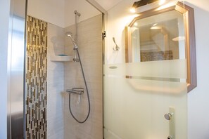Dusche, Haartrockner