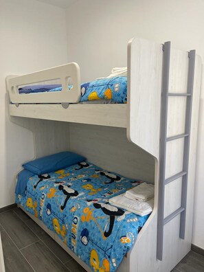 2 bedrooms, free WiFi, bed sheets
