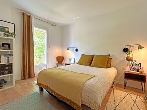 4 Schlafzimmer, Bügeleisen/Bügelbrett, kostenloses WLAN, Bettwäsche