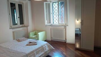 4 Schlafzimmer, kostenloses WLAN, Bettwäsche