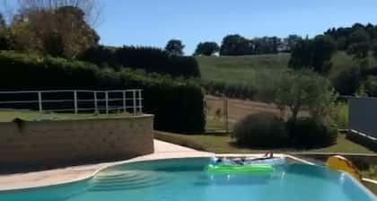 NEW! Cottage on the hill. With swimming pool a few km from the sea.