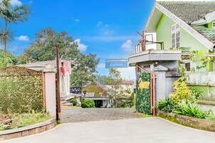 Fachada de la propiedad