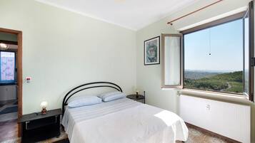 2 chambres, Wi-Fi gratuit, draps fournis